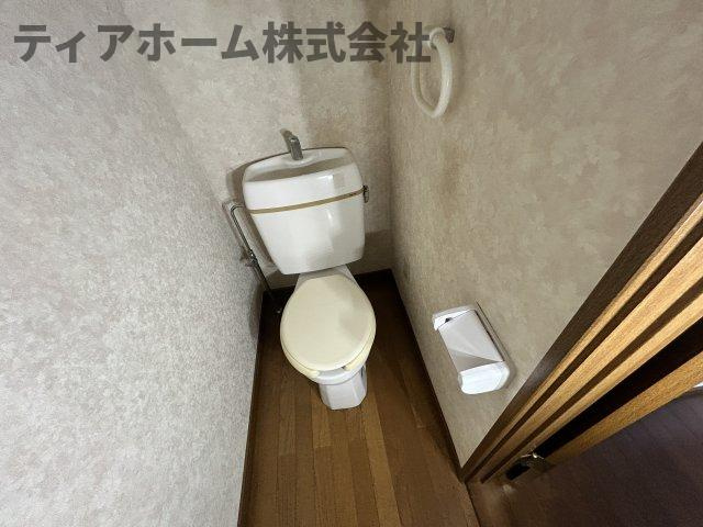 橿原市大軽町のアパートのトイレ|トイレもきれいです