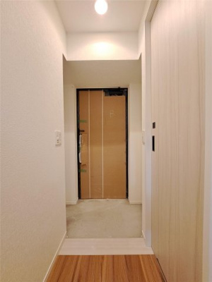 【玄関】 | the STAGE 中原 | 現況優先となります。現地にて間取り・仕様等をお確かめ下さい。