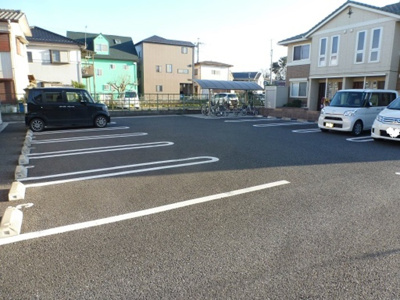 【駐車場】 | ルミエル Ｓ | 駐車場