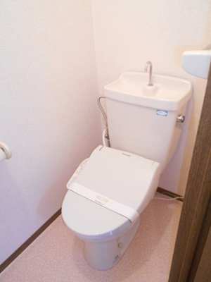 【トイレ】 | リヴェール高沢 Ａ/Ｂ | トイレ