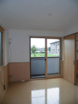 【洋室】 | メゾン･ルアー ２棟 | 洋室