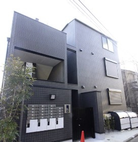 マーレ明大前の外観