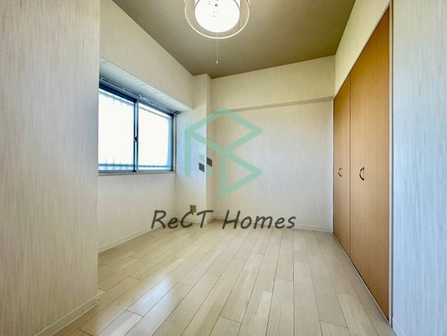 クリーンピア飾磨かまえの洋室