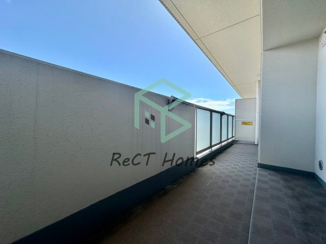 クリーンピア飾磨かまえのバルコニー