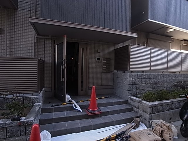 神戸市兵庫区松本通４丁目のアパート