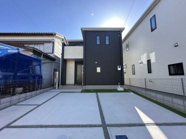 グラファーレ介良乙7期2号棟　新築戸建て住宅の外観|2号棟