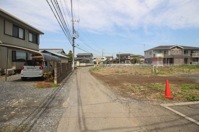 《分譲地》栃木市今泉町1丁目　全2区画の前面道路含む現地写真|西側道路（2023年4月撮影）