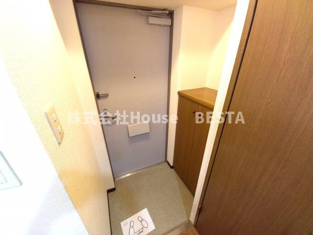 エステムコート神戸西Ⅱの玄関