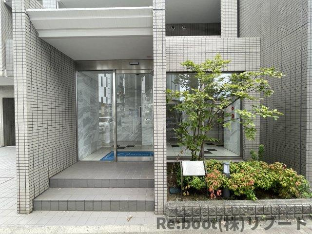 ルミエール（千葉）のエントランス