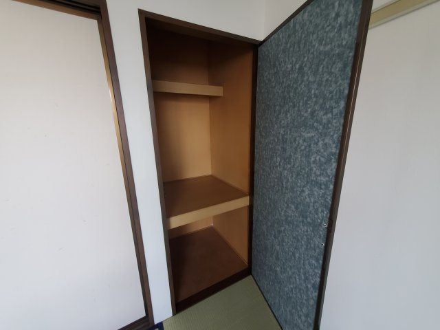 アーバンたわらⅡの収納