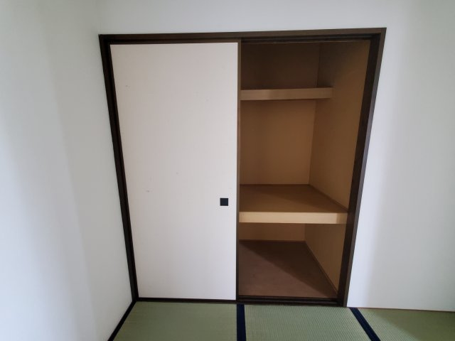 アーバンたわらⅡの収納