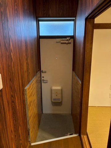 アイビス米山の玄関