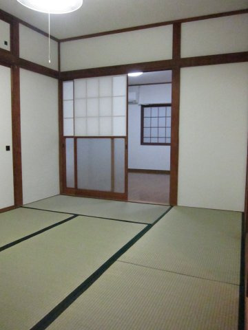 アイビス米山の和室