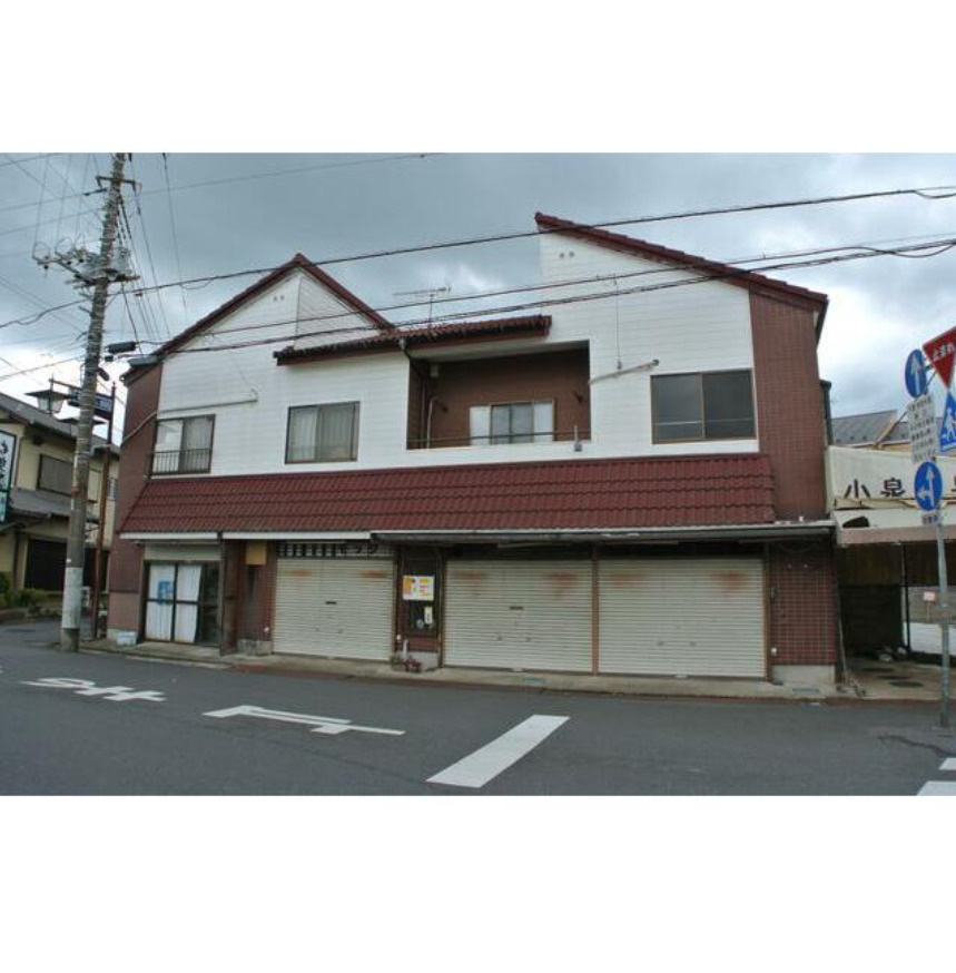 モンブランアパートの外観