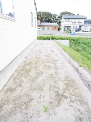 【庭】 | 大玉村玉井字台