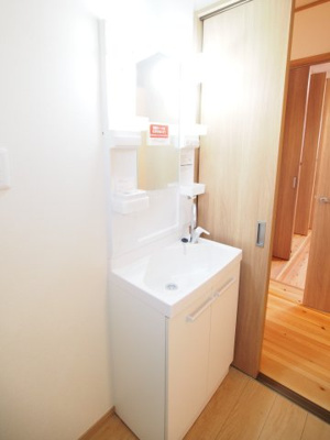 【独立洗面台】 | 大玉村玉井字台