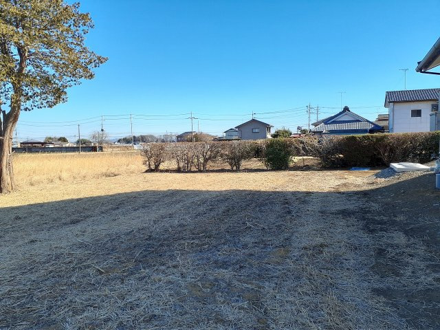 筑西市下平塚の外観|敷地内西側より（2025年2月撮影）