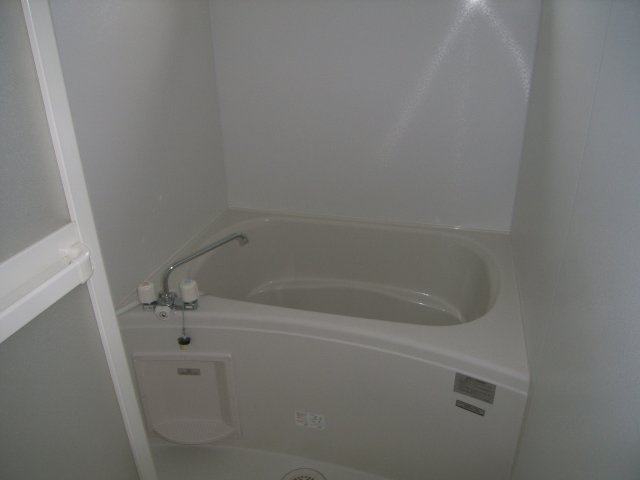 コーポリンクスⅡの浴室