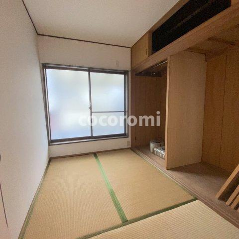 大久保町3丁目リノベ戸建の寝室