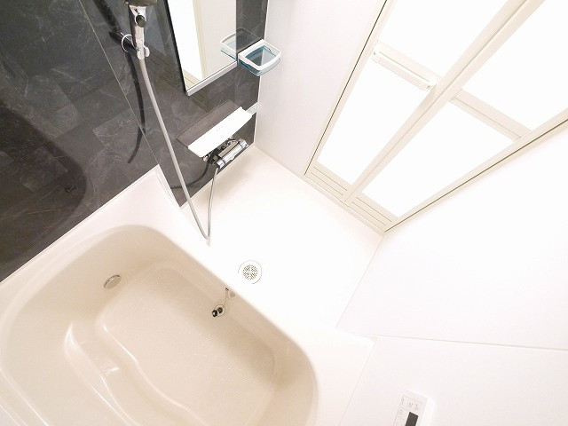 アビタシオン　キャトルの浴室