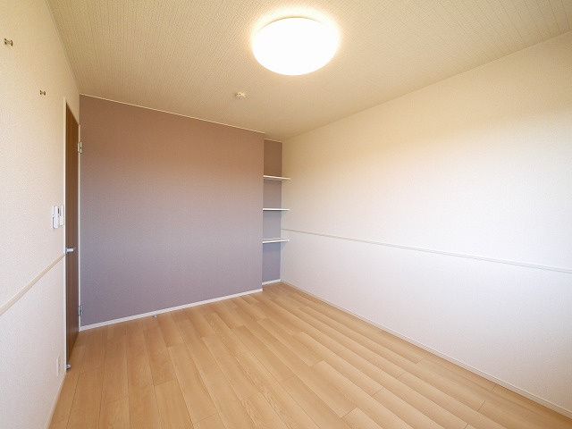 アビタシオン　キャトルの洋室