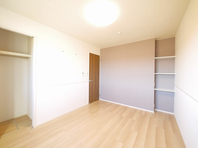 アビタシオン　キャトルの洋室