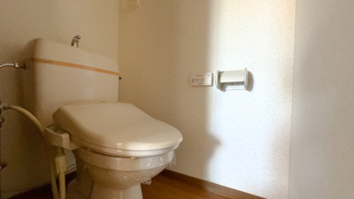 【トイレ】 | エスパシオＴｒｅｓ