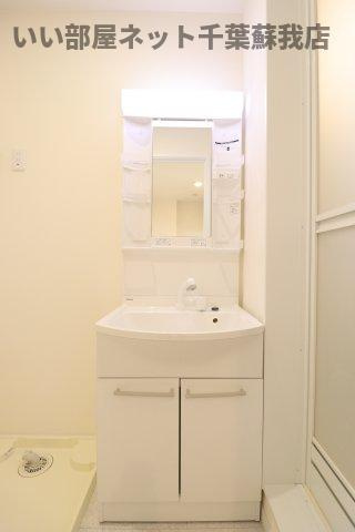 メゾン雅Ⅱの洗面所|脱衣スペースもあります