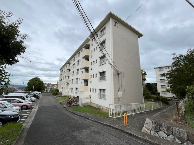 公団狭山住宅37号棟
