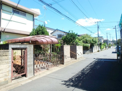 【前面道路含む現地写真】 | 狭山市水野・全1区画　建築条件なし土地　～南西角地～