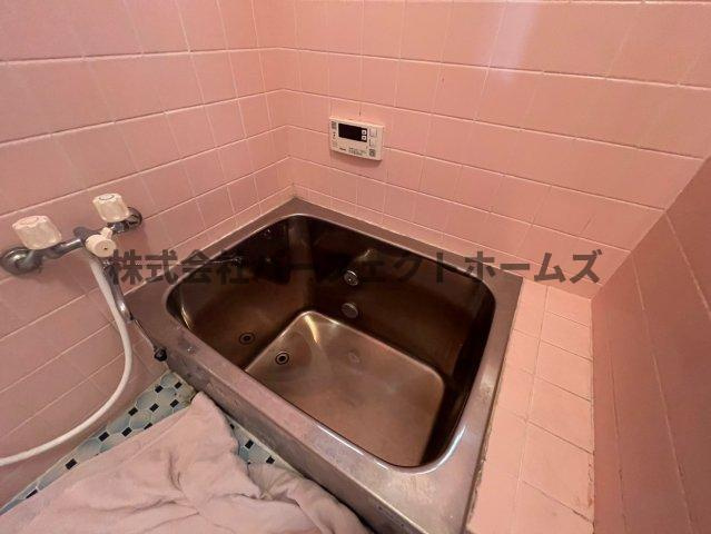 緑町戸建　賃貸の浴室|コンパクトで使いやすいお風呂です