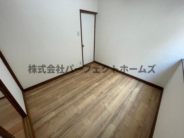 緑町戸建　賃貸の洋室|広々とした洋室です