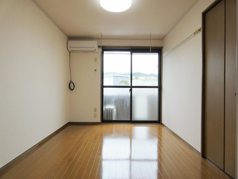 クレスト平山の内装