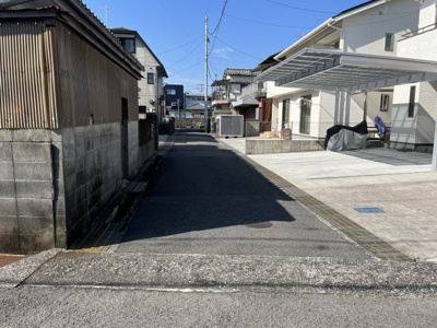 【前面道路含む現地写真】 | 売地　高知市東城山町　＠34.07