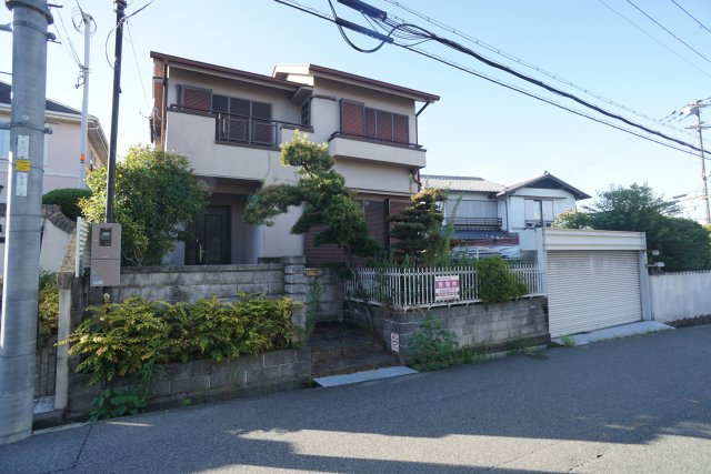 野上4丁目戸建の外観