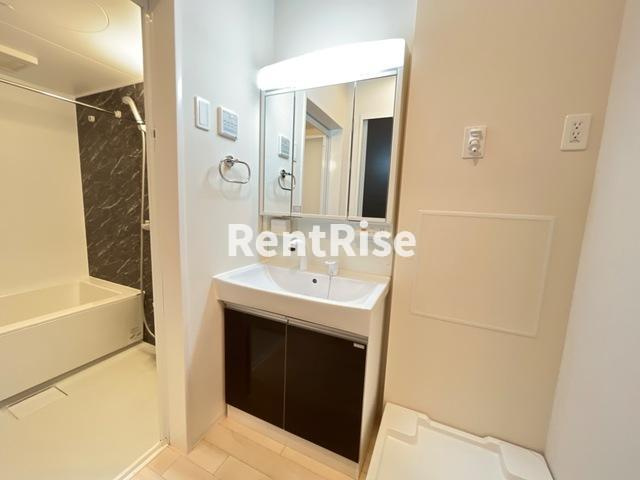 パークタワー・里の独立洗面台|洗面台