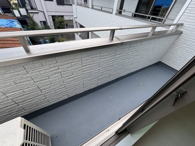 リベルタFussaのバルコニー|写真は同建物の別部屋を参考に掲載しております。