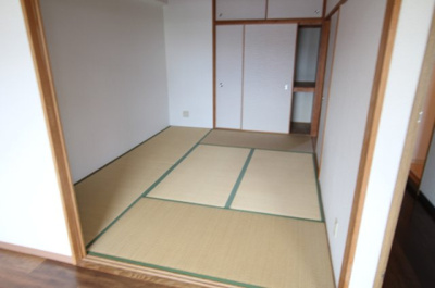 【和室】 | ラフィーネ上牧
