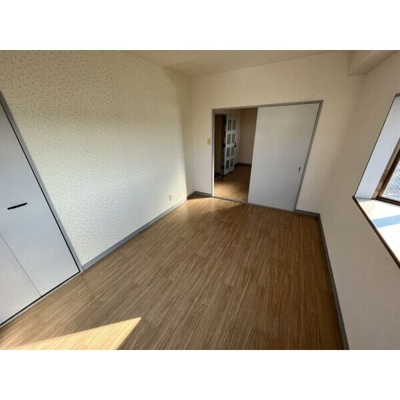 【洋室】 | 735柳ビル