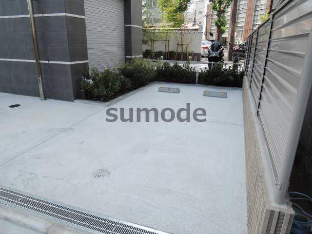 ＡＺＵＲＥ京口の駐車場