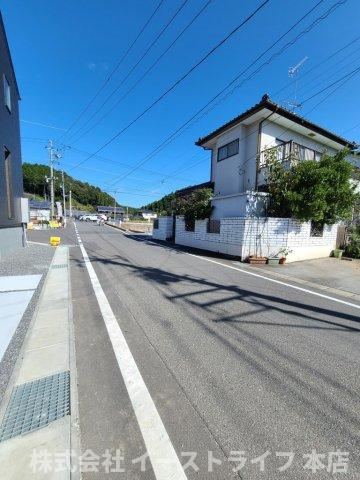 【新築戸建】【長期優良住宅】小名浜野田第2※子育て支援最大100万円※の前面道路含む現地写真|11号棟東側前面道路