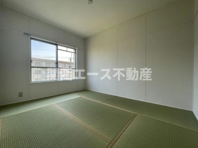 【寝室】 | 庭代台団地