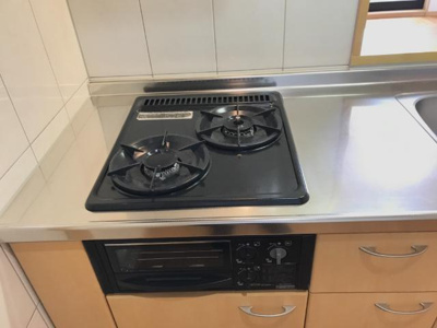 【設備】 | スプリングス | グリル付きガスコンロ