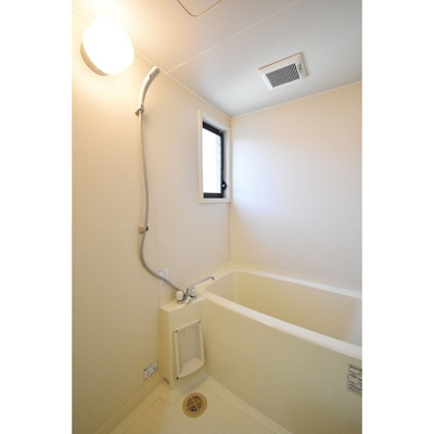 【浴室】 | メゾンハピネス | 落ち着いた空間のお風呂です