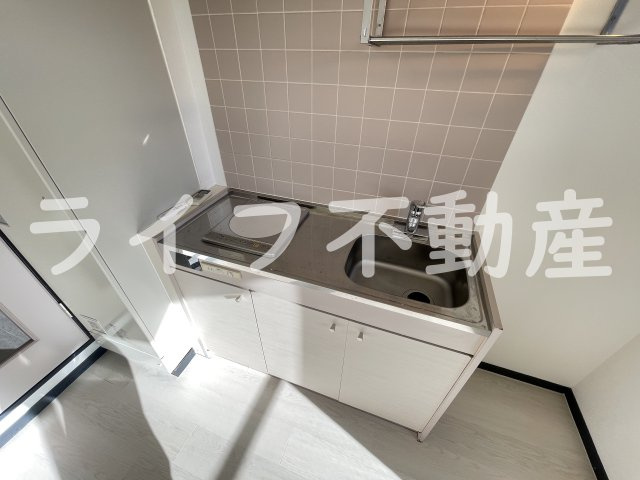 パークモダン高井田のキッチン|きれいなキッチンです