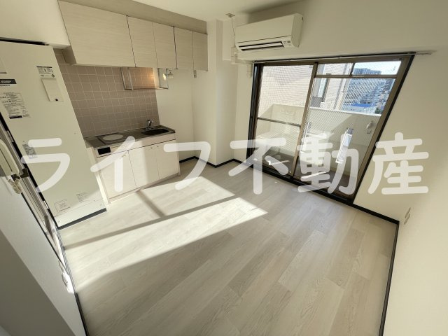 パークモダン高井田の内装|明るい室内です