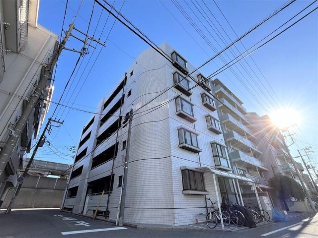 千葉市中央区汐見丘町の一棟マンションの外観