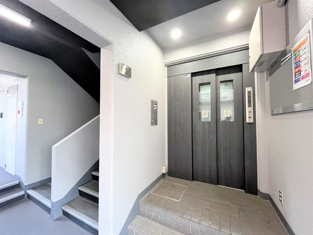 千葉市中央区汐見丘町の一棟マンション