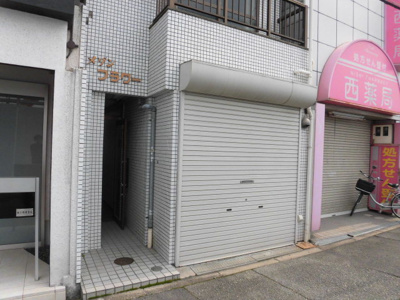 【エントランス】 | 淡路メゾンフラワー | エントランス前です