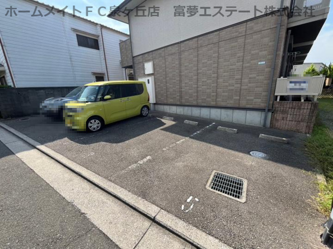 【駐車場】 | メゾングランデ